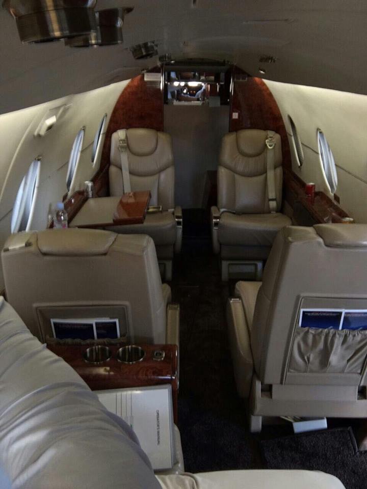 Repülőgép bőrülések áthúzása - Kárpitos Vác