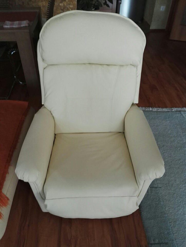 Dönthető fehér műbőrfotel áthúzása - Kárpitos Vác