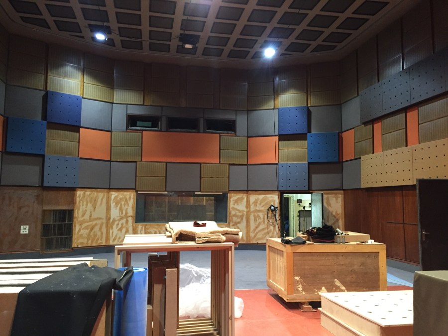 Bőr fali panelek áthúzása - Kárpitos Vác