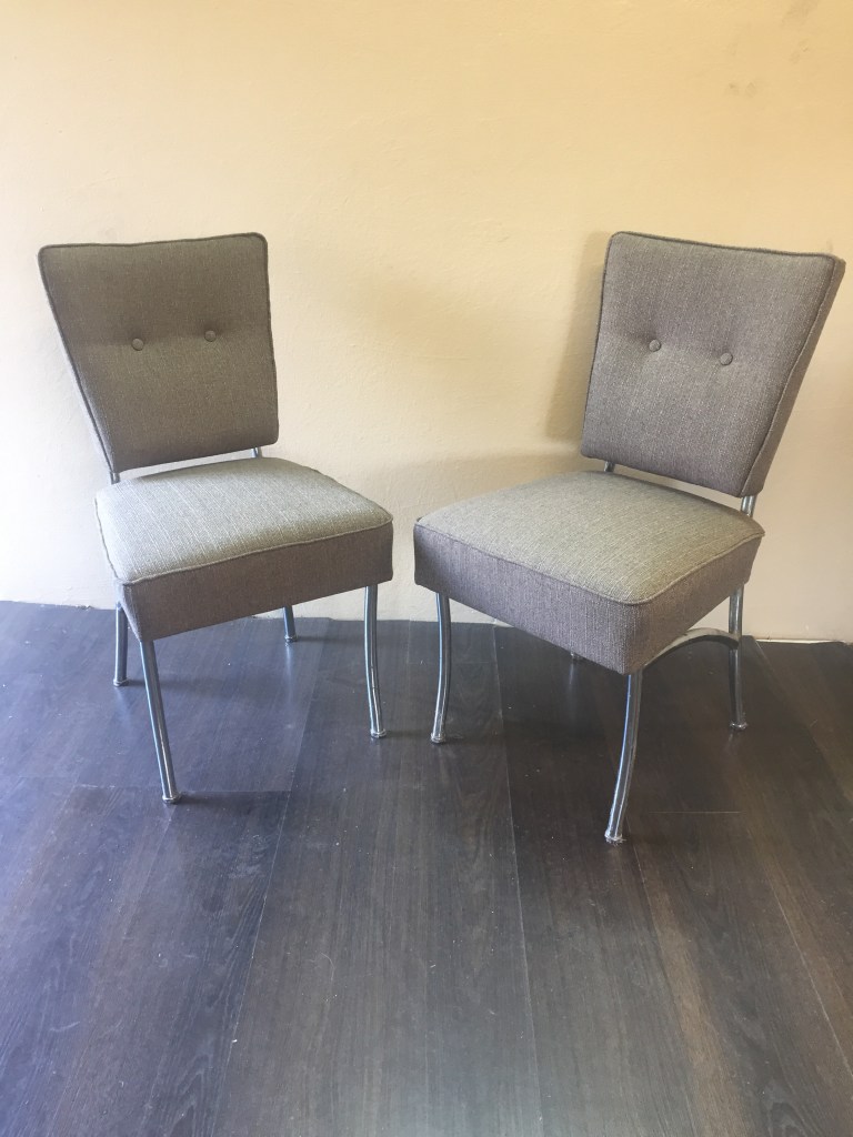 Székek áthúzása szövettel - Kárpitos Vác